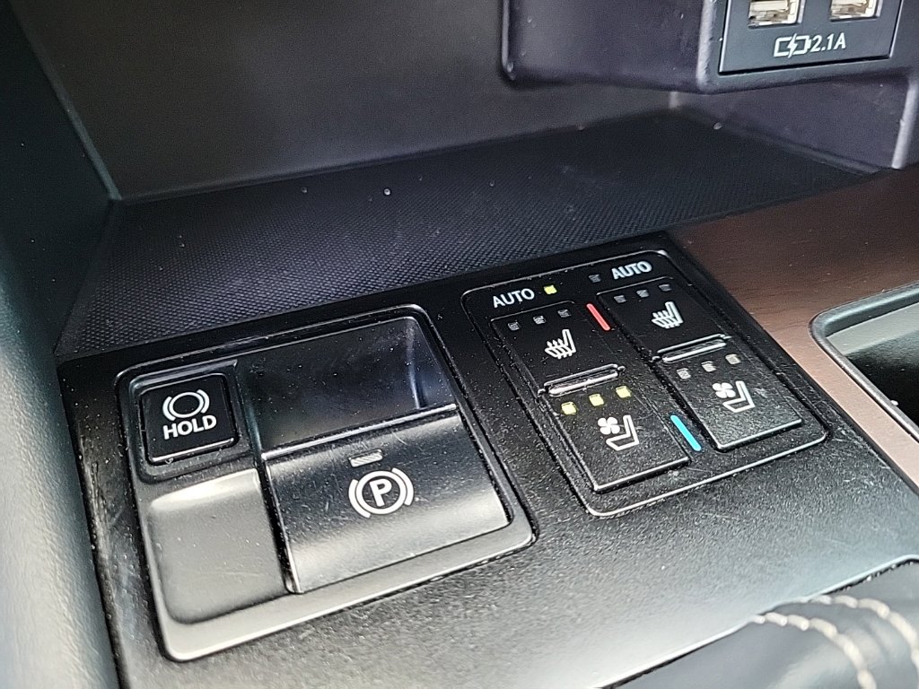 Thumbnail: 2020 Lexus RX - 29