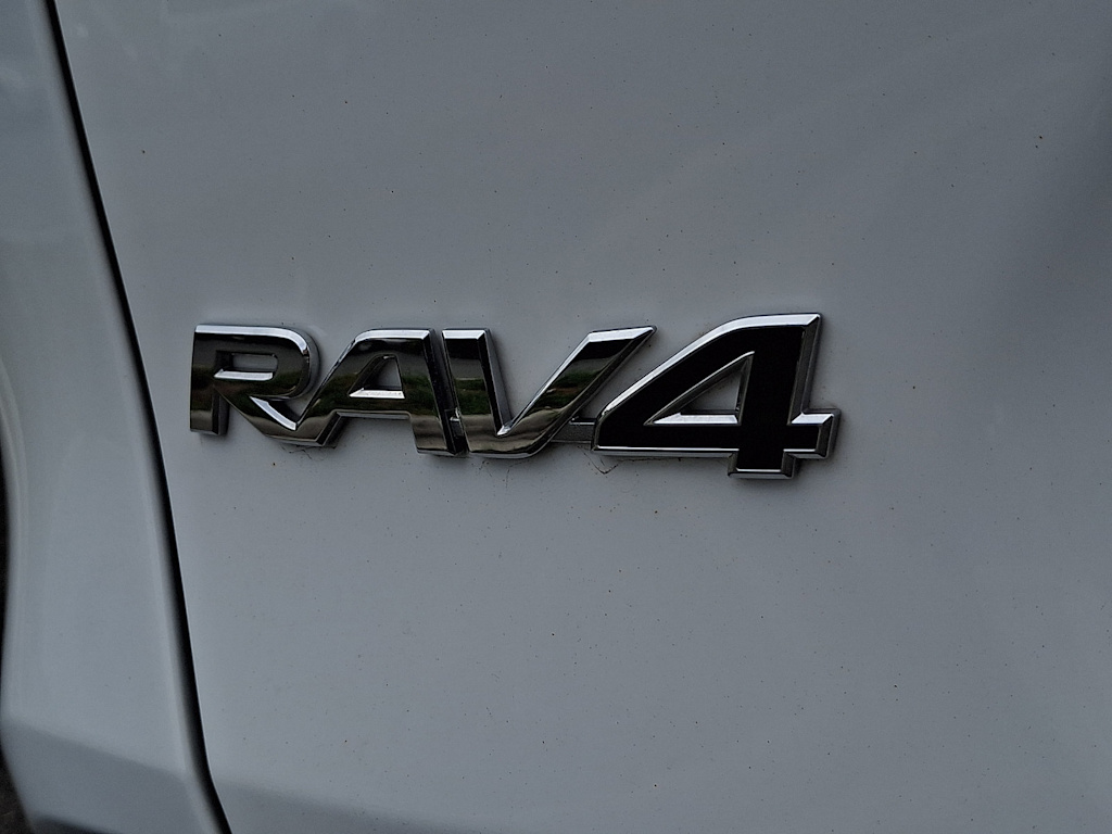 Thumbnail: 2024 Toyota RAV4 - 7