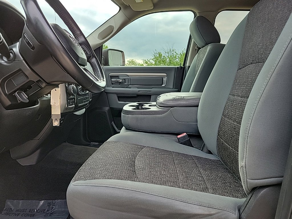Thumbnail: 2017 RAM 1500 - 10
