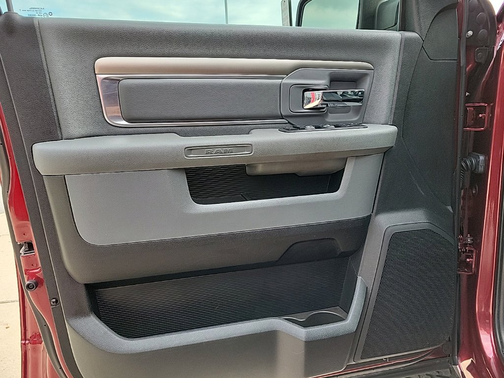 Thumbnail: 2017 RAM 1500 - 30