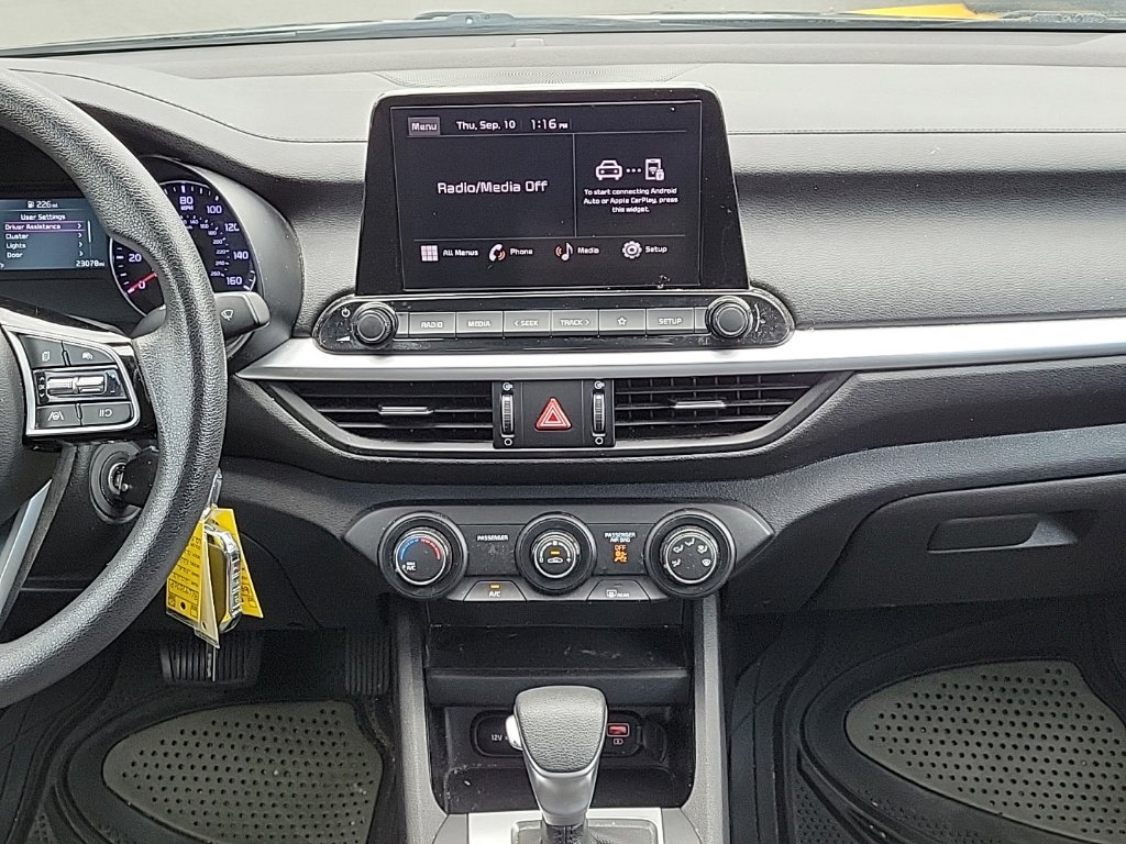 Thumbnail: 2024 Kia Forte - 11
