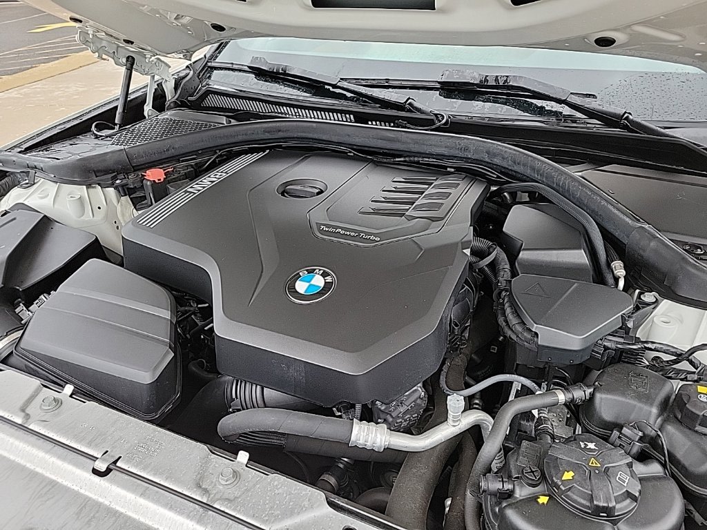 Thumbnail: 2021 BMW 3 Series - 9