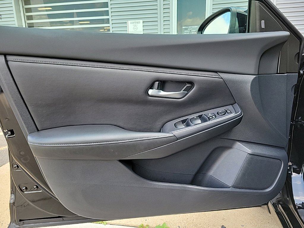 Thumbnail: 2021 Nissan Sentra - 28