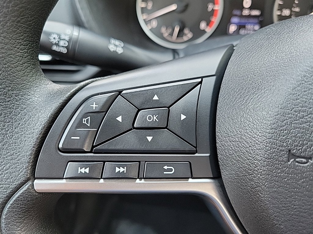 Thumbnail: 2021 Nissan Sentra - 21