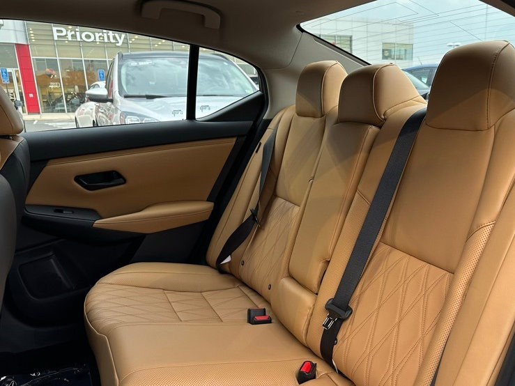 Thumbnail: 2025 Nissan Sentra - 10