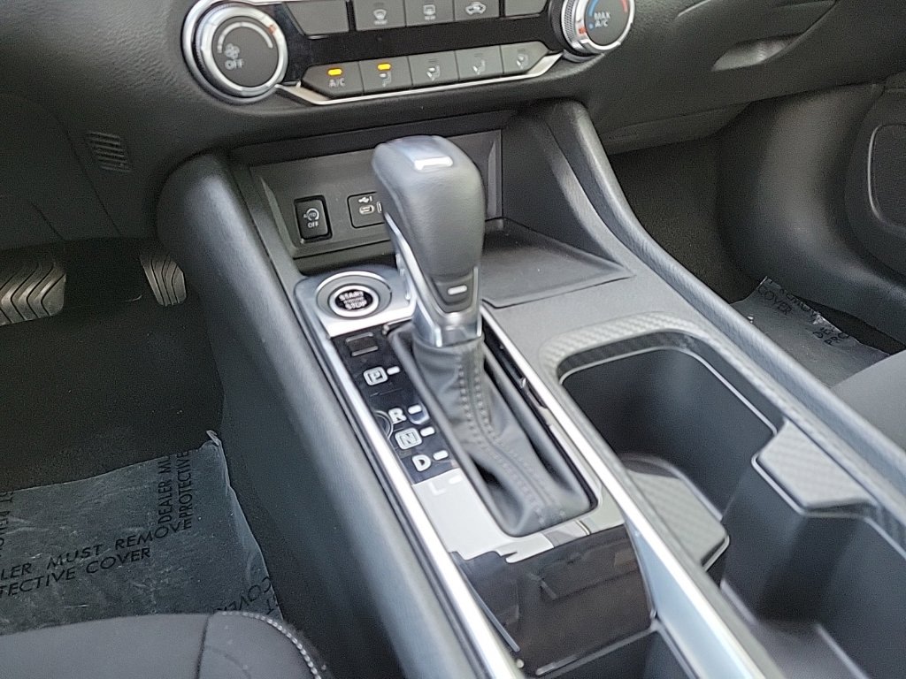 Thumbnail: 2024 Nissan Sentra - 14