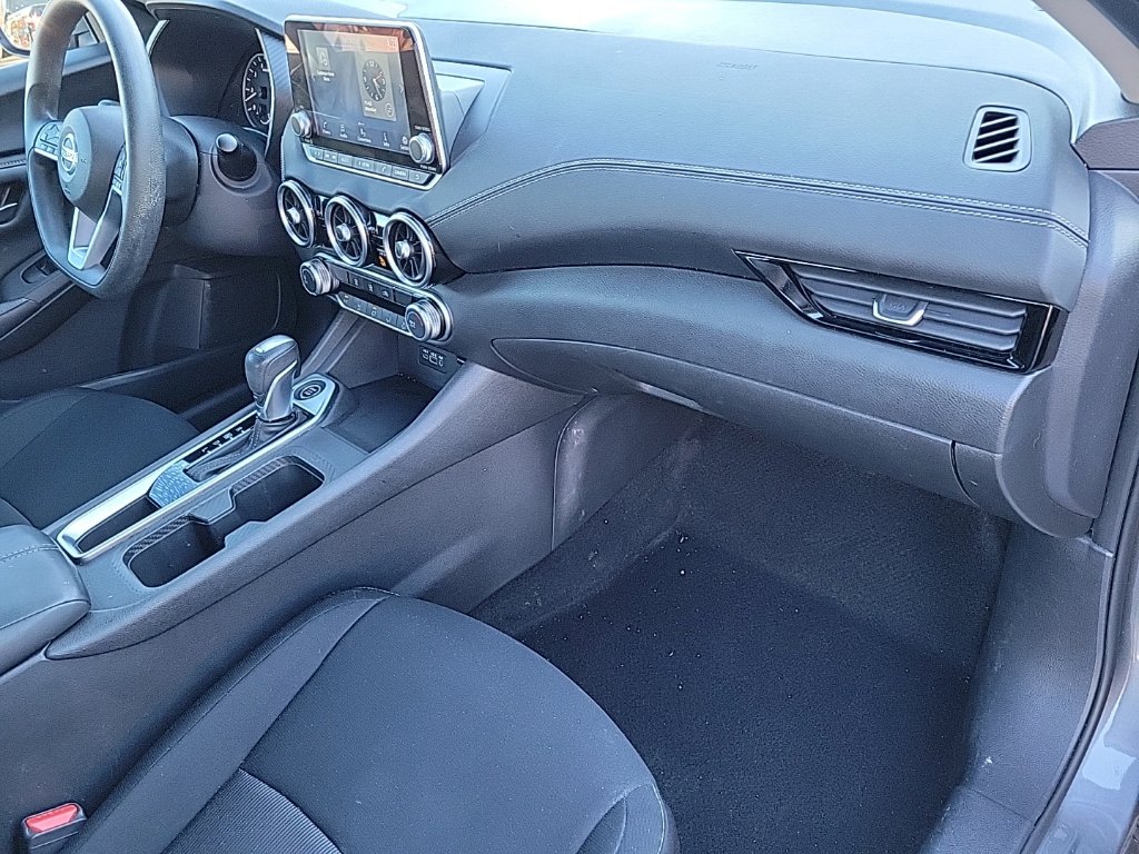 Thumbnail: 2023 Nissan Sentra - 2