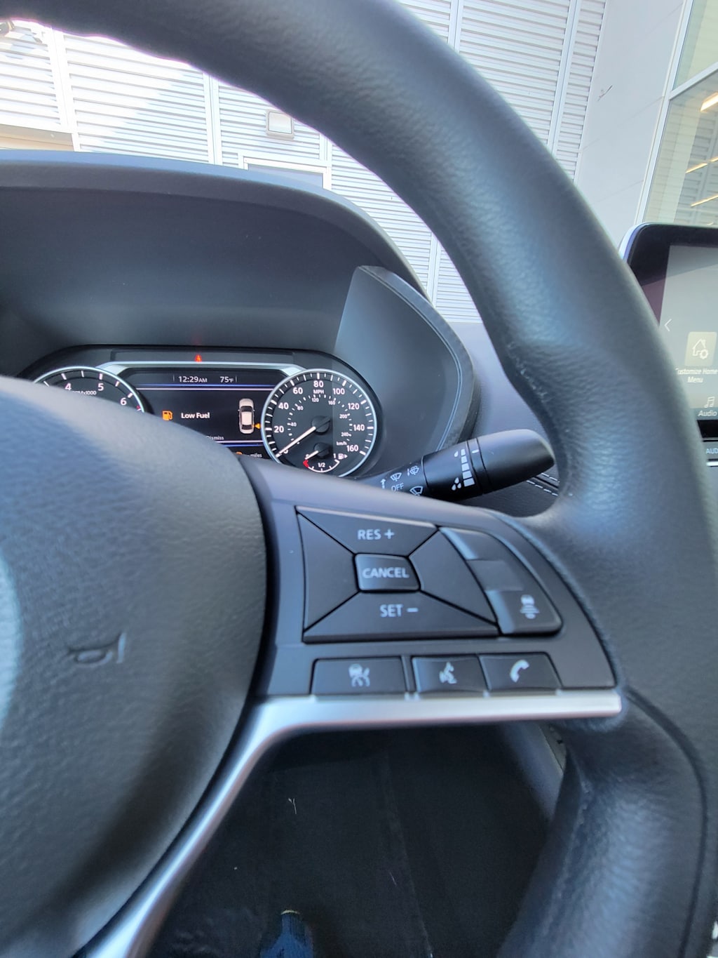 Thumbnail: 2025 Nissan Sentra - 28