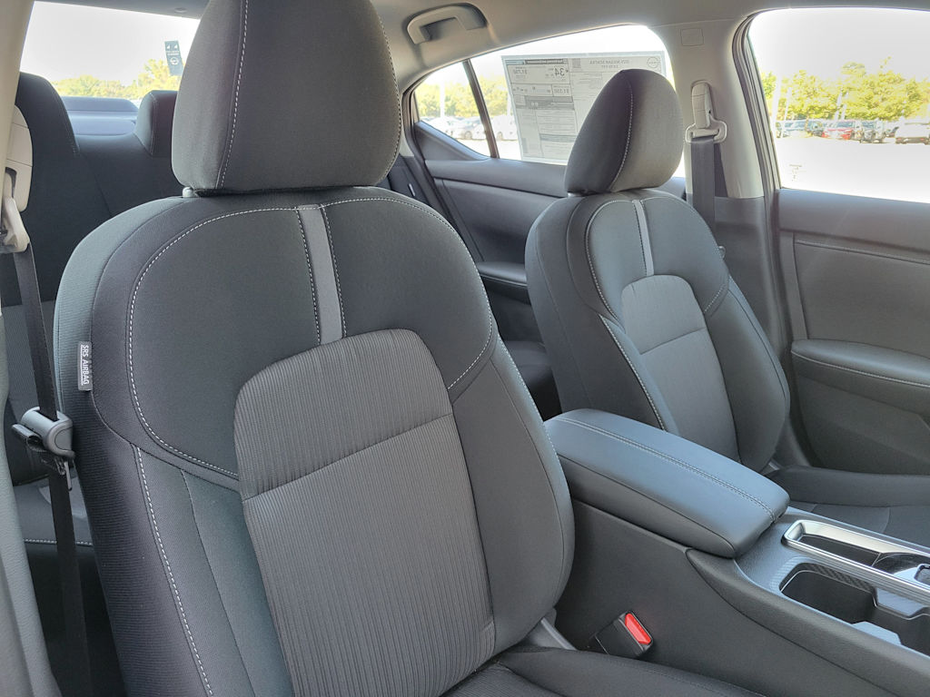 Thumbnail: 2025 Nissan Sentra - 9