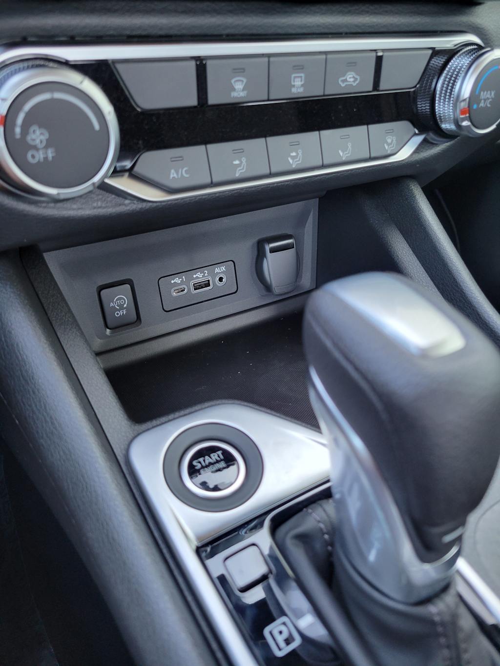 Thumbnail: 2025 Nissan Sentra - 13