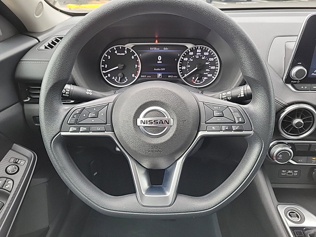 Thumbnail: 2023 Nissan Sentra - 9