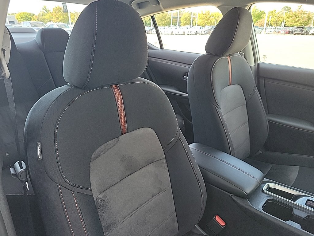 Thumbnail: 2024 Nissan Sentra - 10