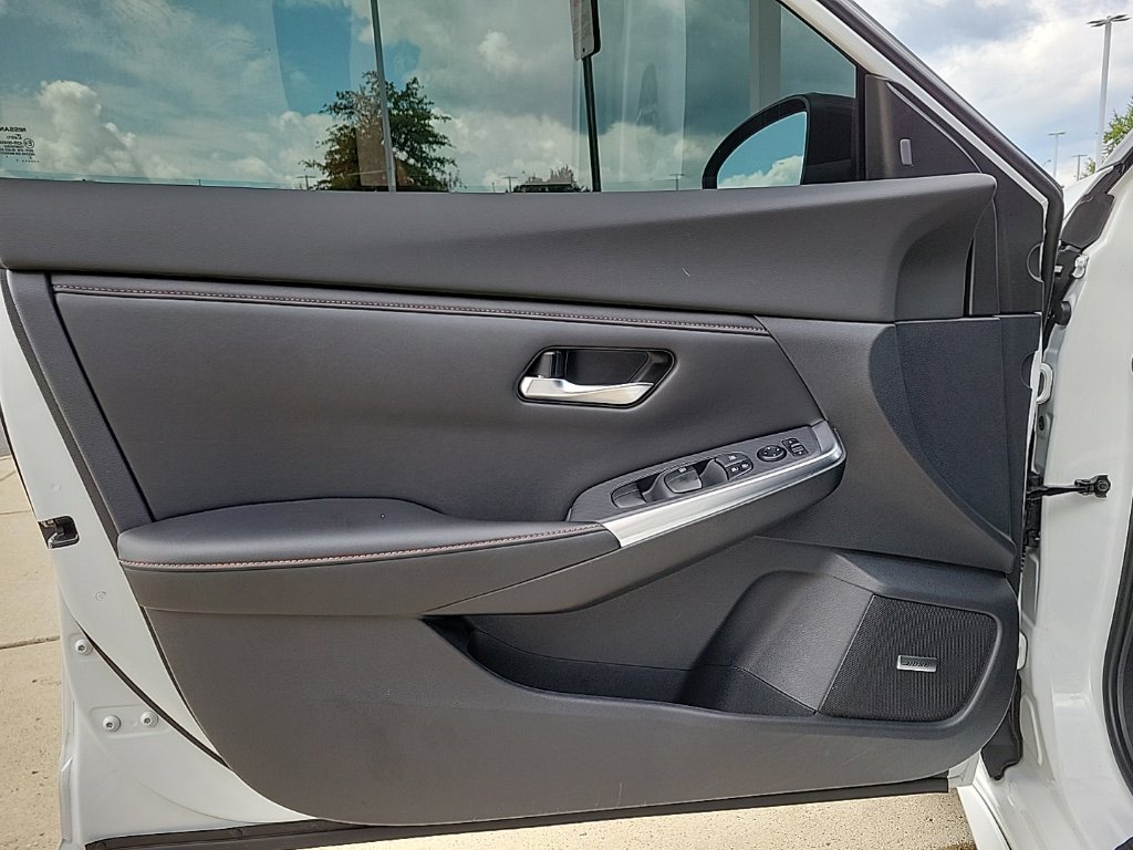 Thumbnail: 2021 Nissan Sentra - 27