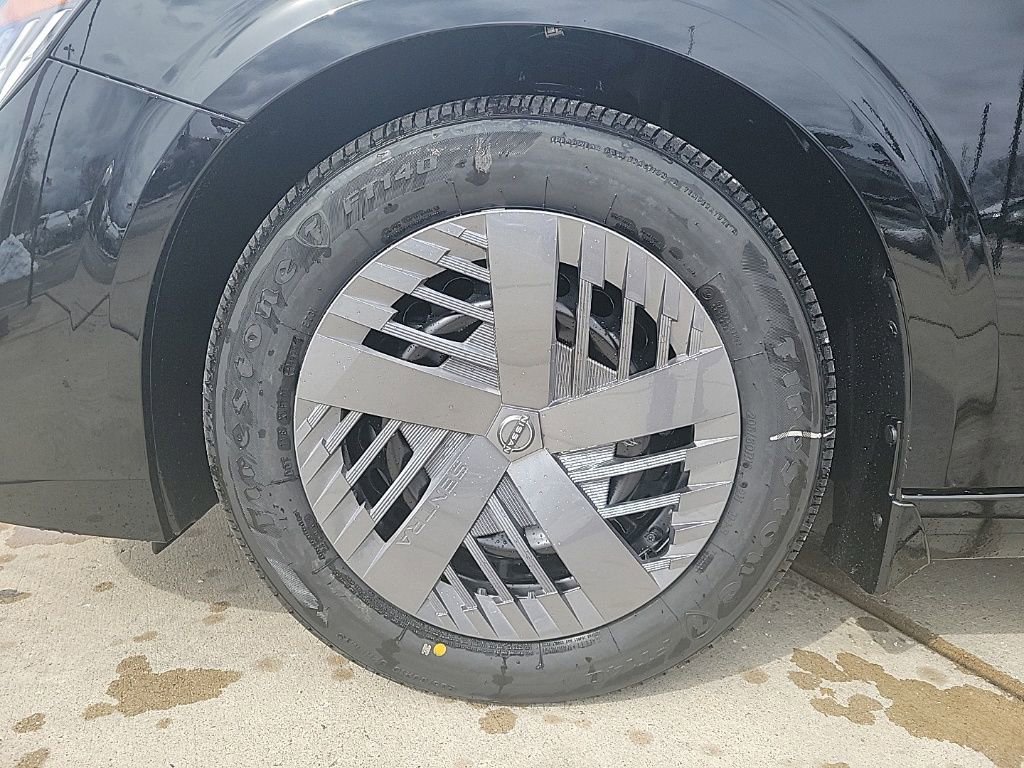 Thumbnail: 2026 Nissan Sentra - 7