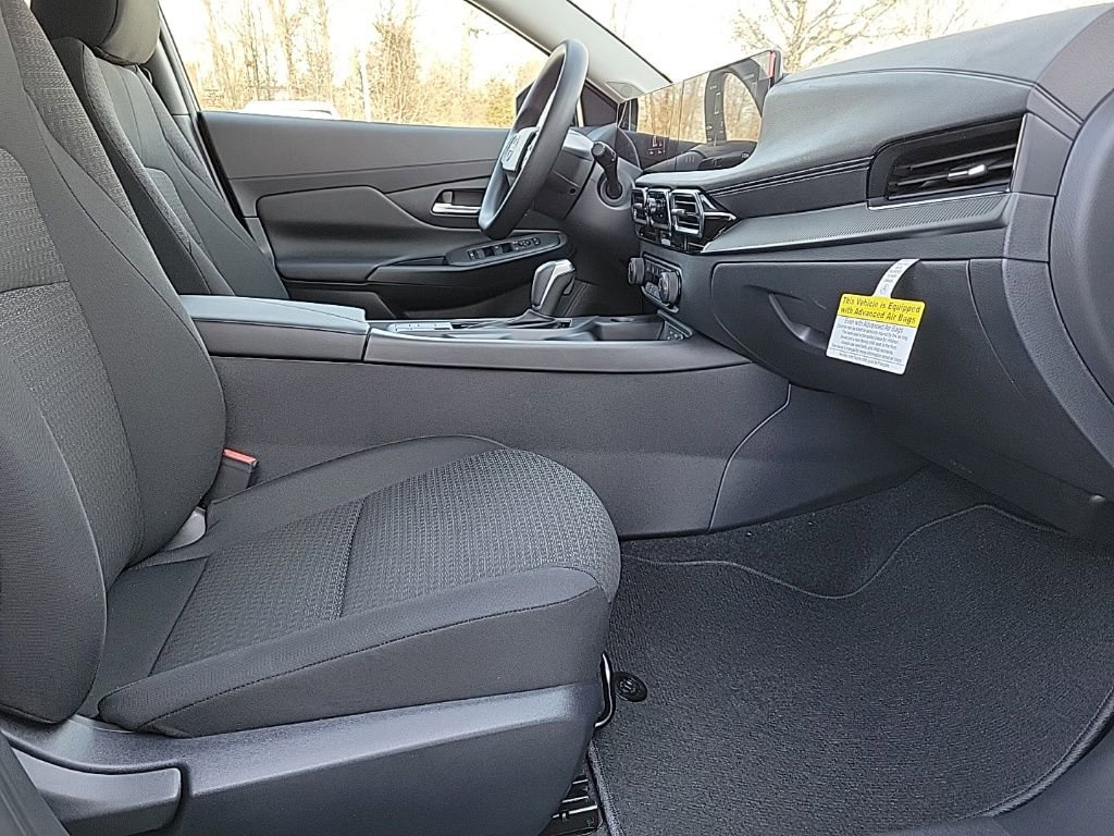 Thumbnail: 2026 Nissan Sentra - 10