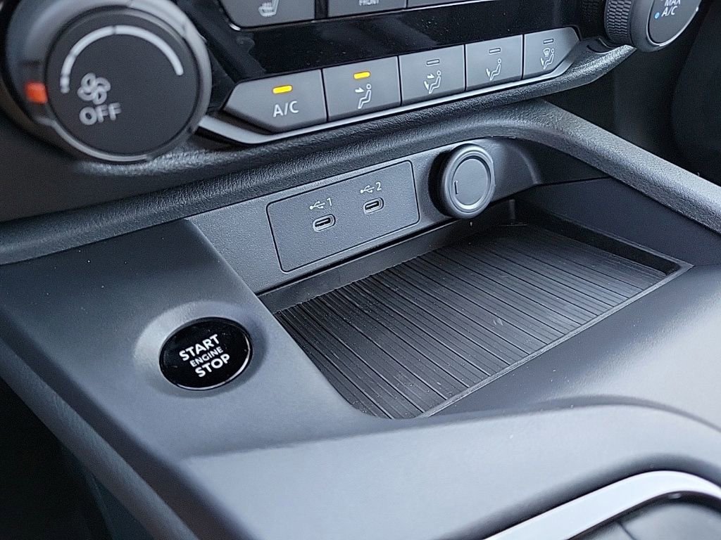 Thumbnail: 2026 Nissan Sentra - 24