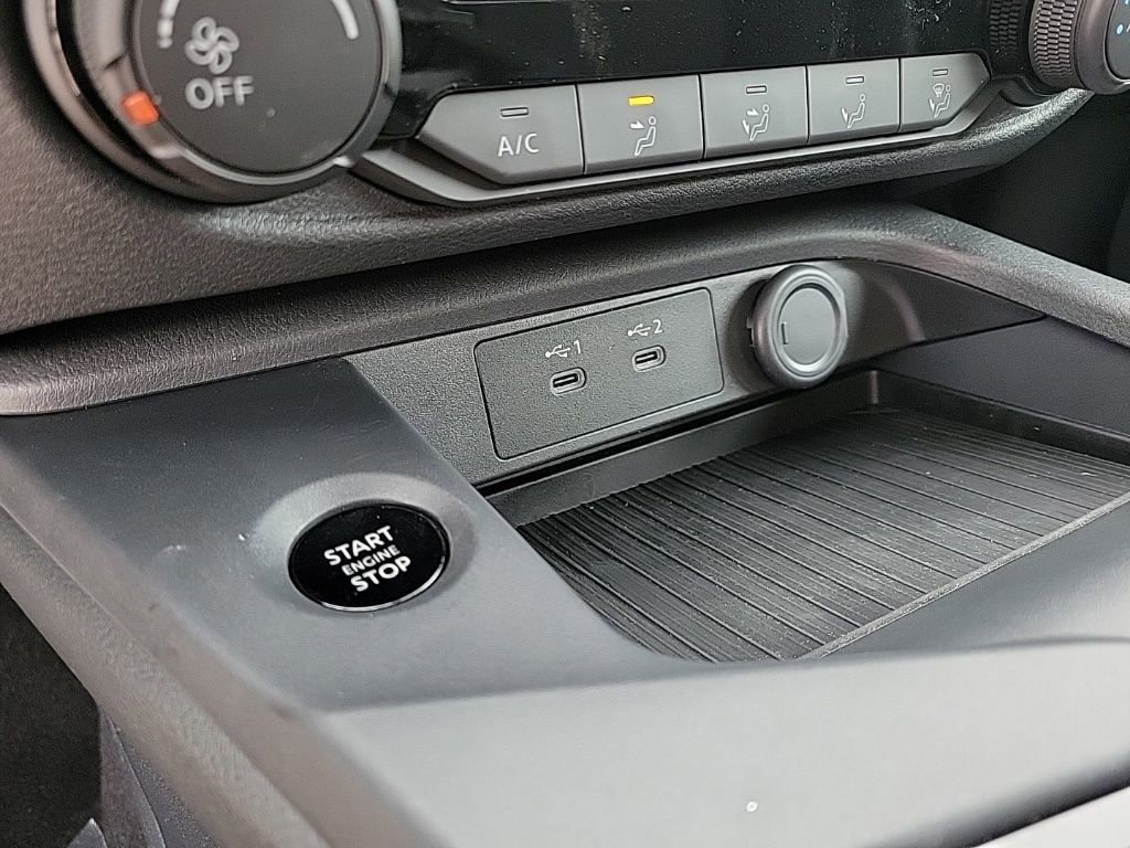 Thumbnail: 2026 Nissan Sentra - 26