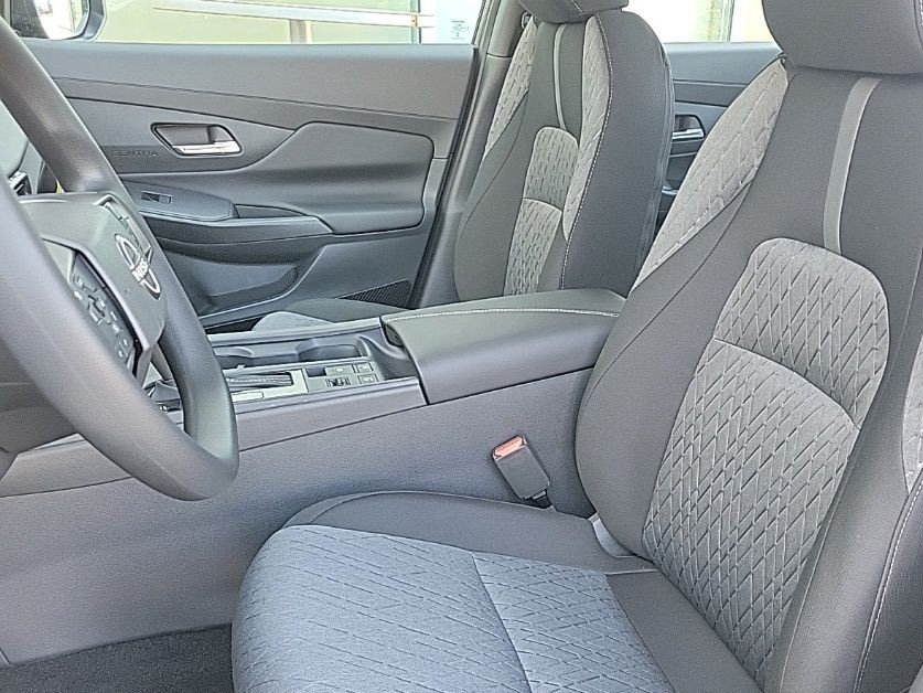 Thumbnail: 2027 Nissan Sentra - 8