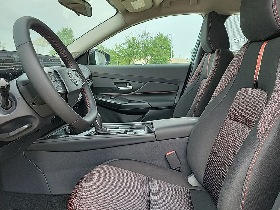 Thumbnail: 2026 Nissan Sentra - 10