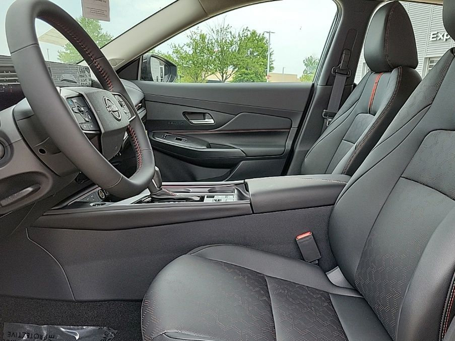 Thumbnail: 2026 Nissan Sentra - 10