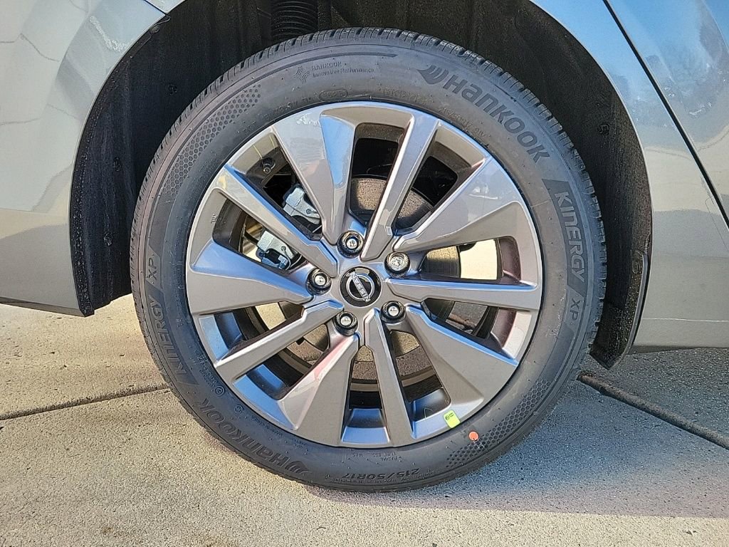 Thumbnail: 2026 Nissan Sentra - 8