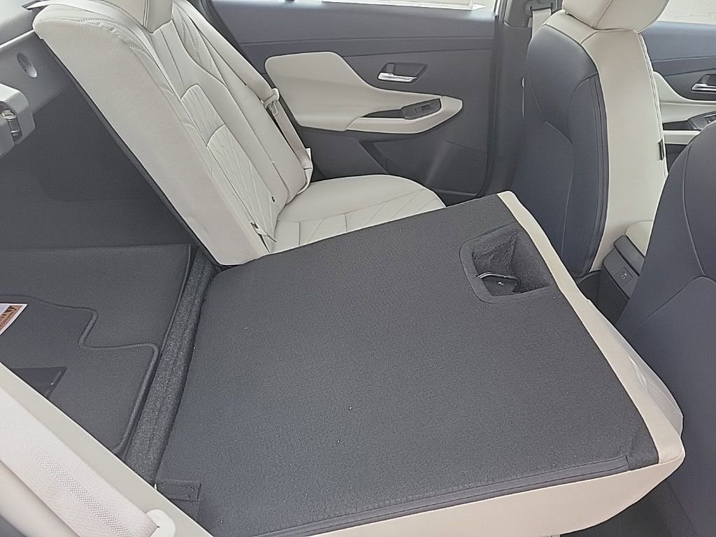 Thumbnail: 2026 Nissan Sentra - 23