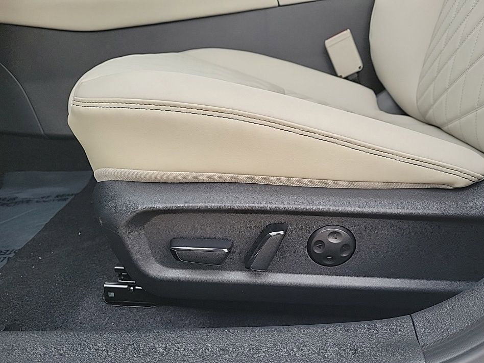 Thumbnail: 2026 Nissan Sentra - 22