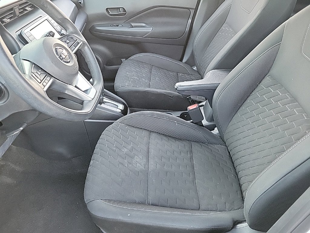 Thumbnail: 2021 Nissan Kicks - 23