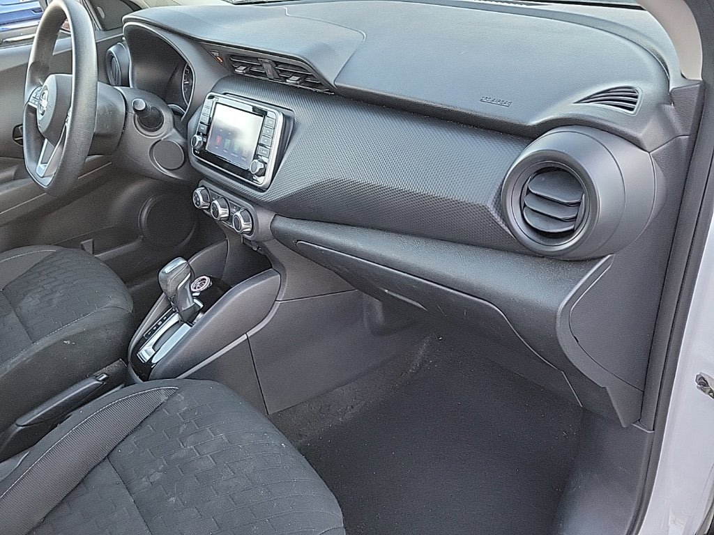 Thumbnail: 2021 Nissan Kicks - 2