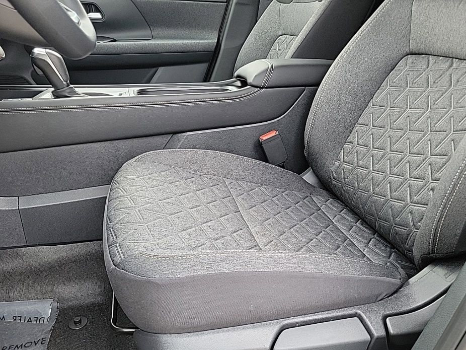 Thumbnail: 2025 Nissan Kicks - 22