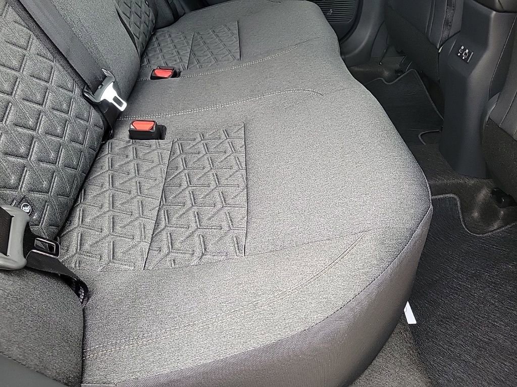 Thumbnail: 2025 Nissan Kicks - 19