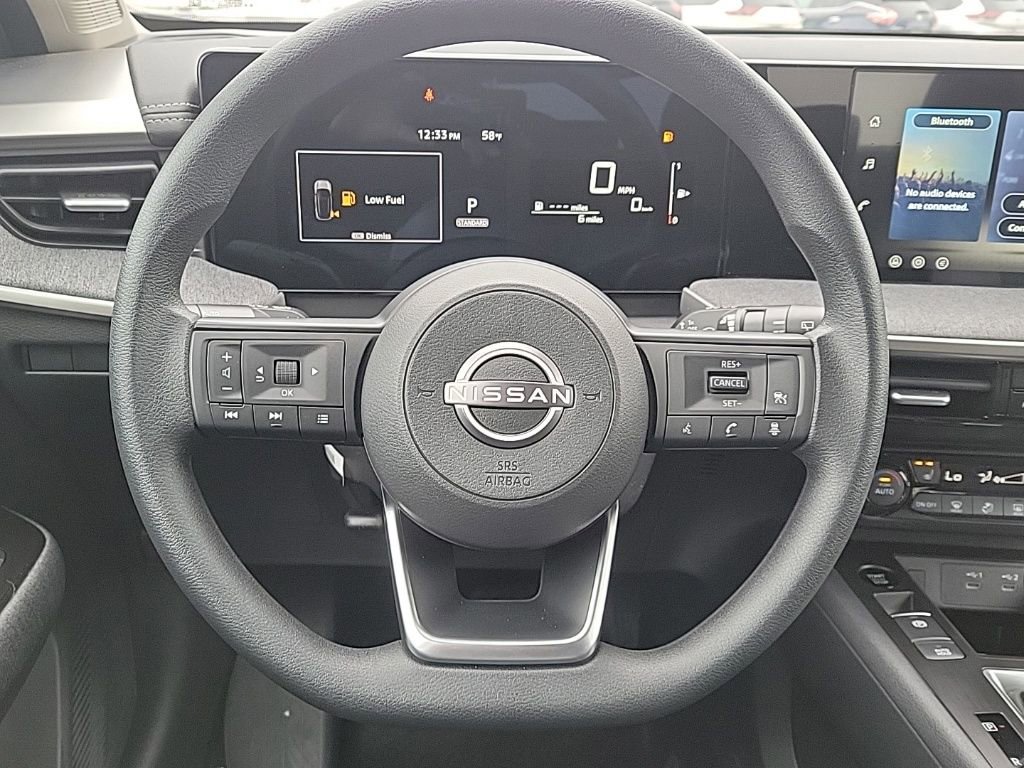 Thumbnail: 2026 Nissan Kicks - 8