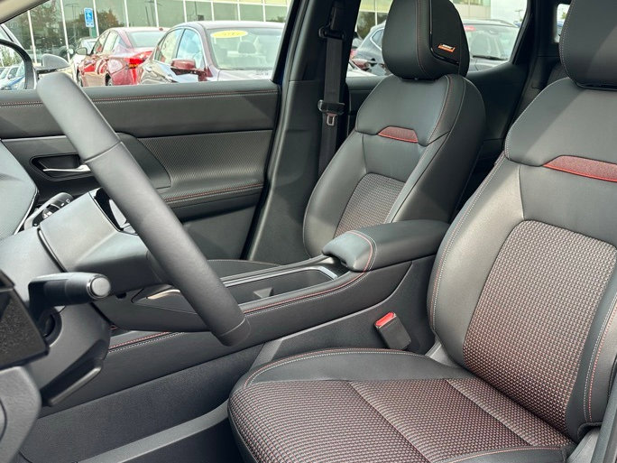 Thumbnail: 2025 Nissan Kicks - 10