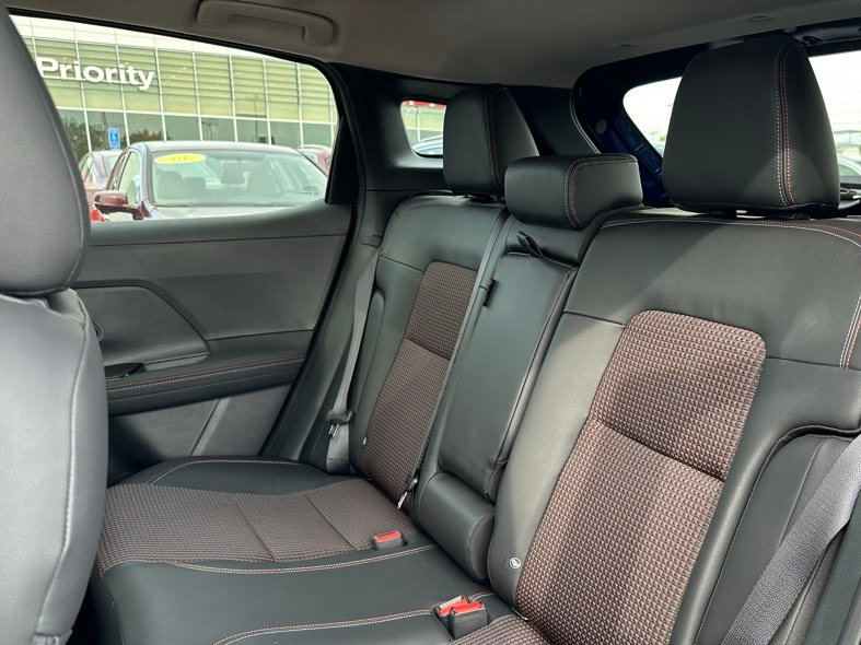 Thumbnail: 2025 Nissan Kicks - 12