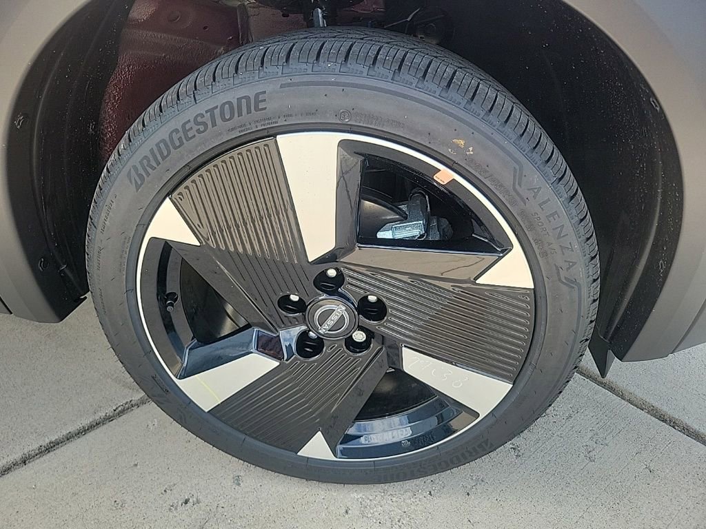 Thumbnail: 2025 Nissan Kicks - 8