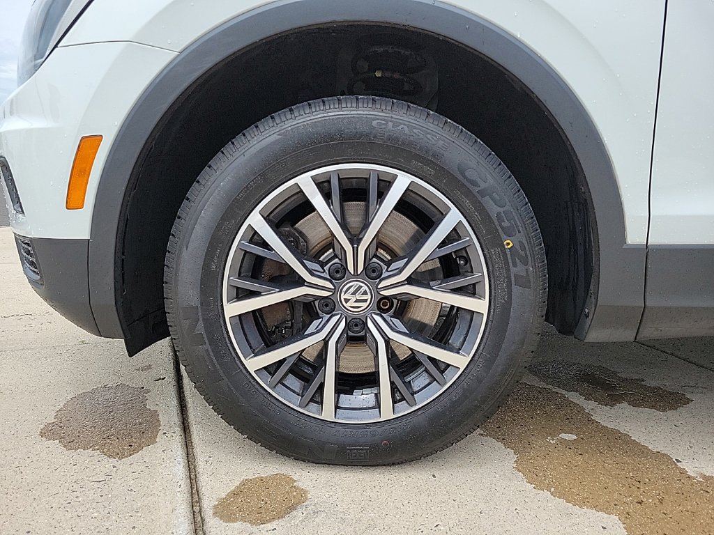 Thumbnail: 2020 Volkswagen Tiguan - 7