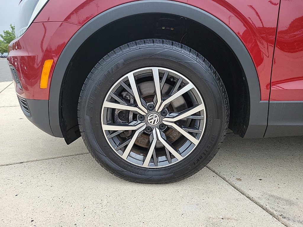 Thumbnail: 2019 Volkswagen Tiguan - 7