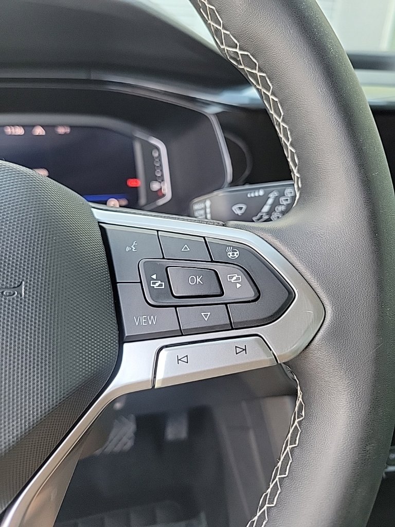 Thumbnail: 2022 Volkswagen Taos - 30