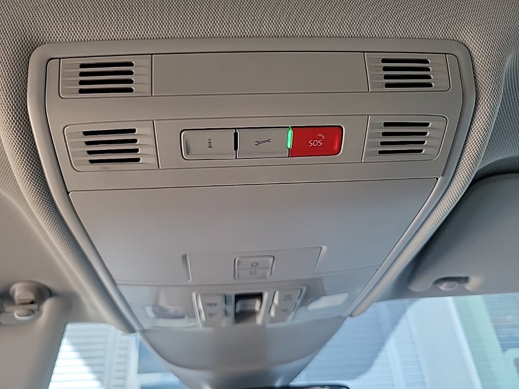 Thumbnail: 2022 Volkswagen Taos - 31