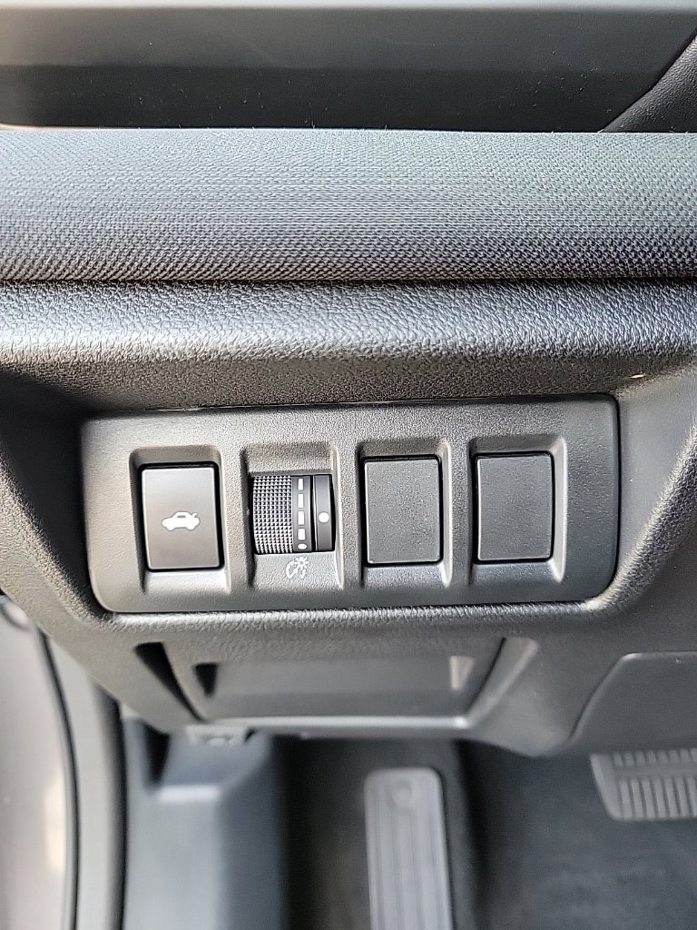 Thumbnail: 2022 Subaru Legacy - 26