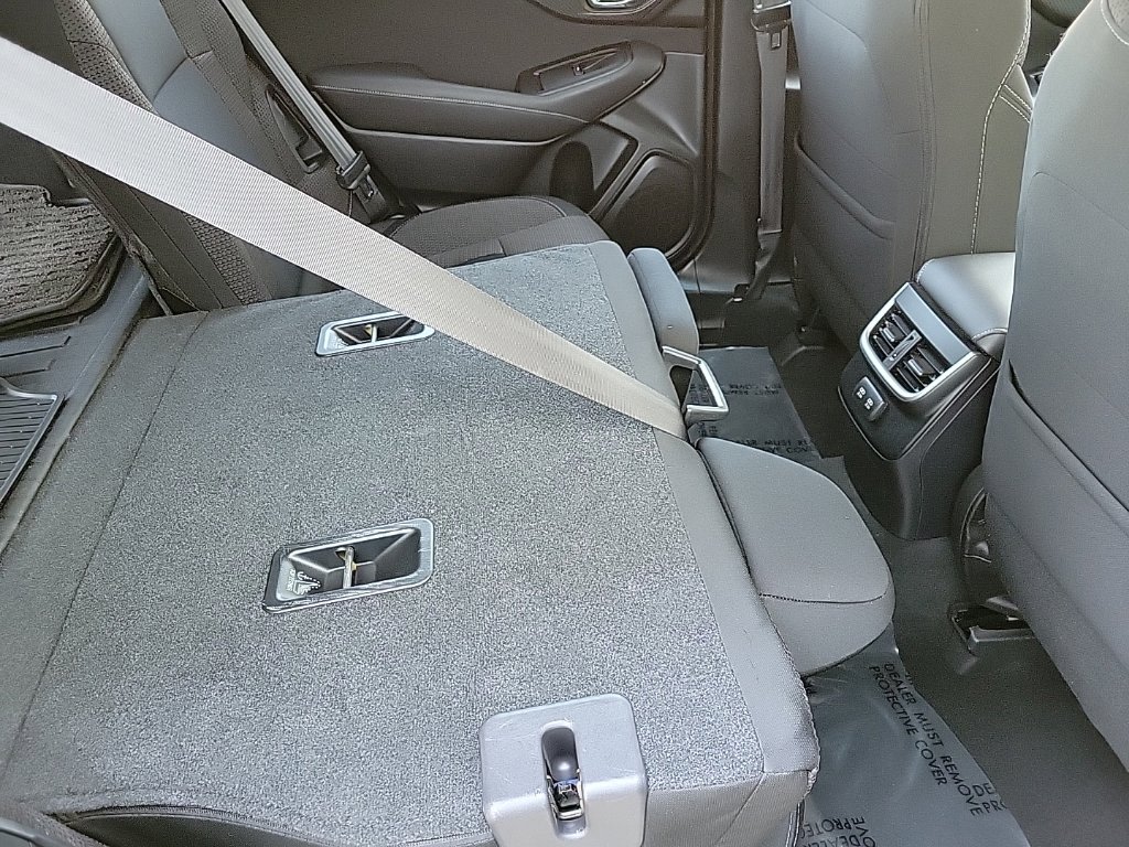 Thumbnail: 2022 Subaru Outback - 12