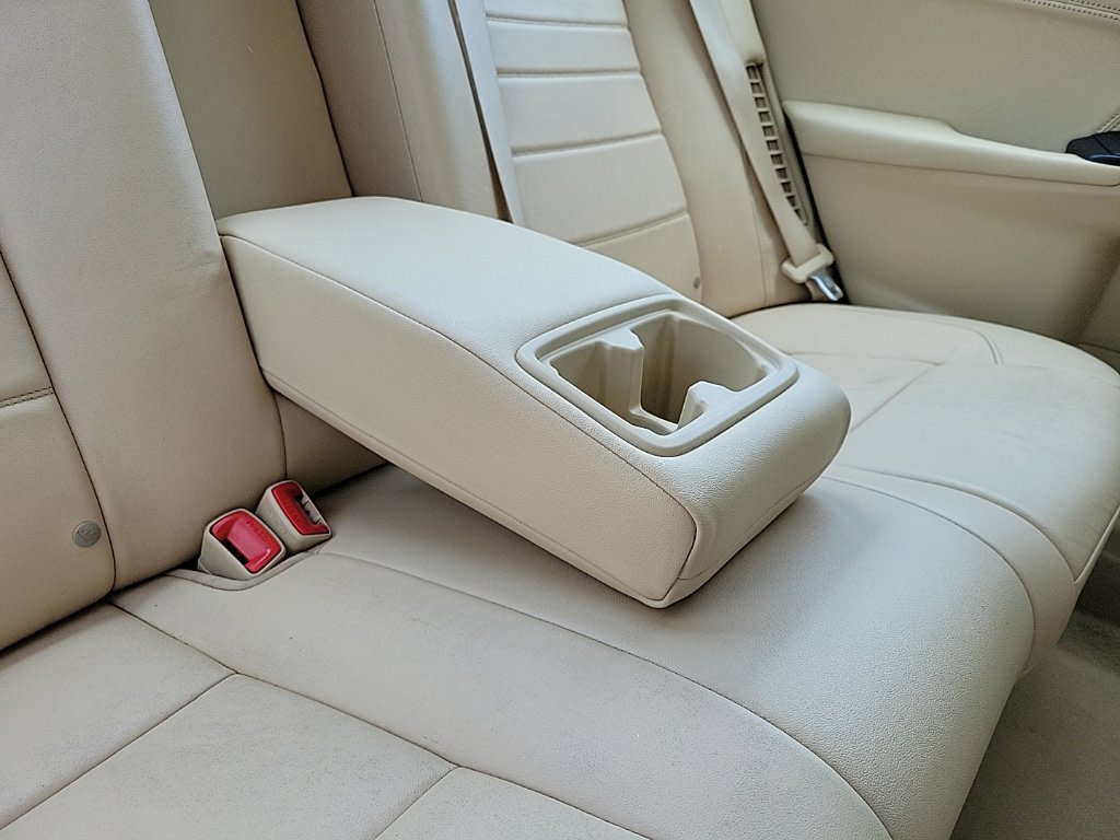 Thumbnail: 2016 Toyota Camry - 22