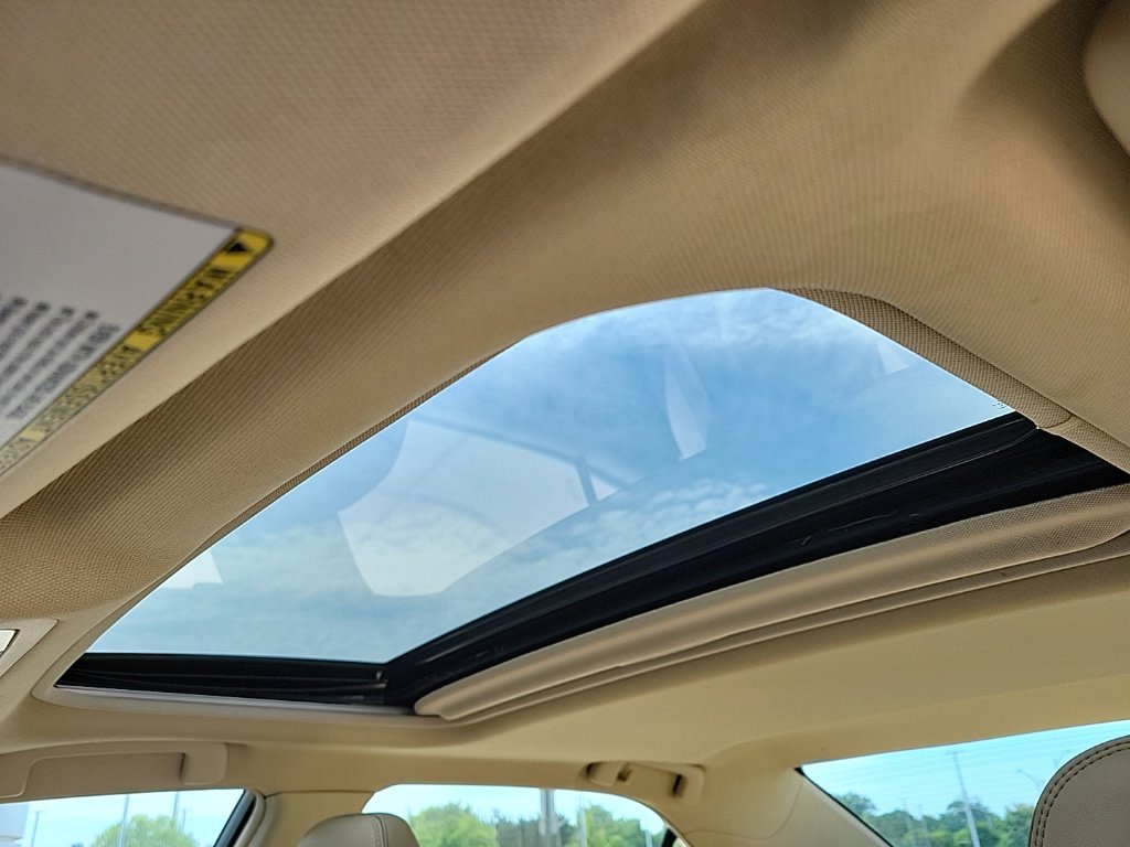 Thumbnail: 2016 Toyota Camry - 29