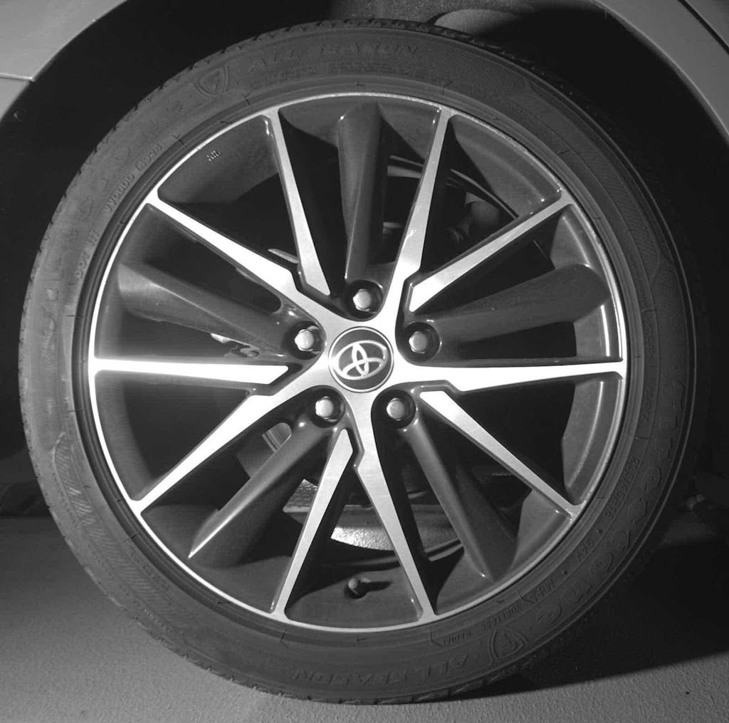 Thumbnail: 2024 Toyota Camry - 12