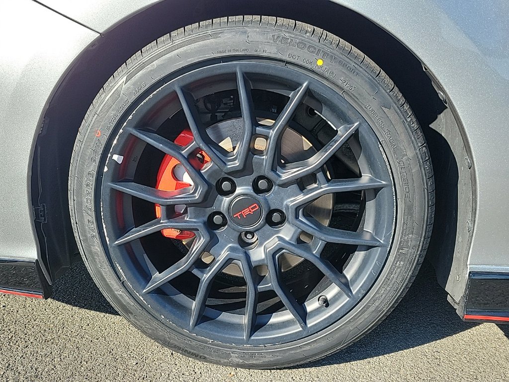 Thumbnail: 2020 Toyota Camry - 8