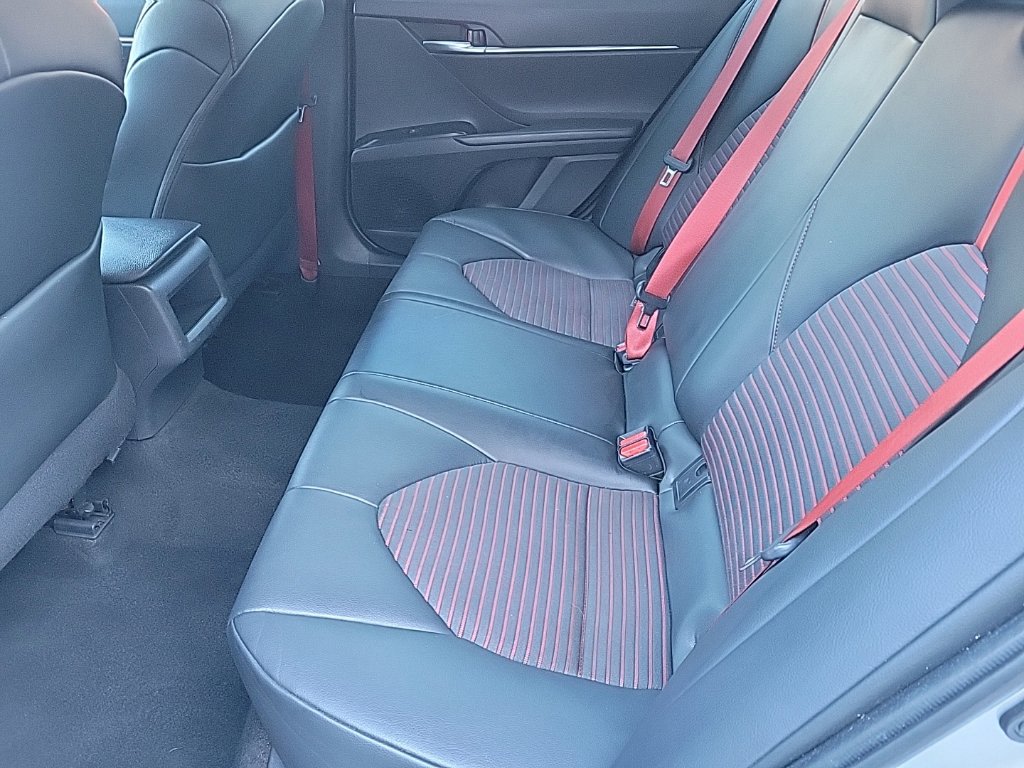 Thumbnail: 2020 Toyota Camry - 25