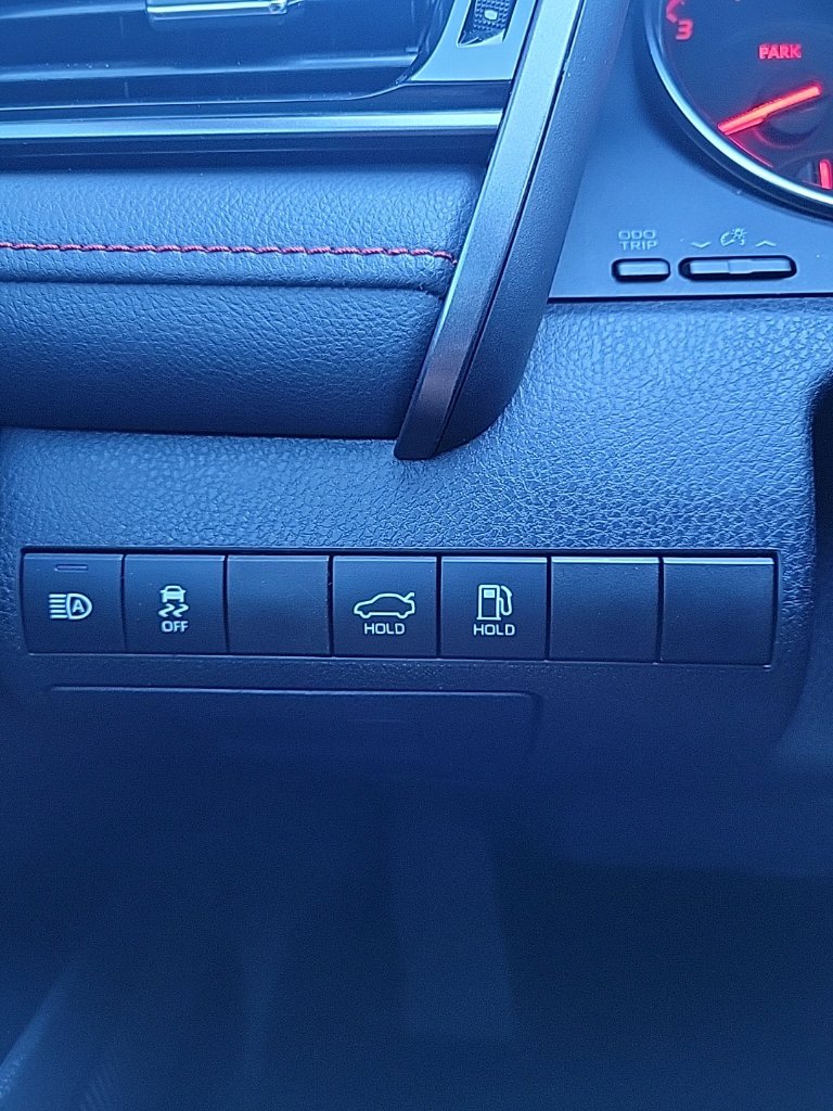 Thumbnail: 2020 Toyota Camry - 7