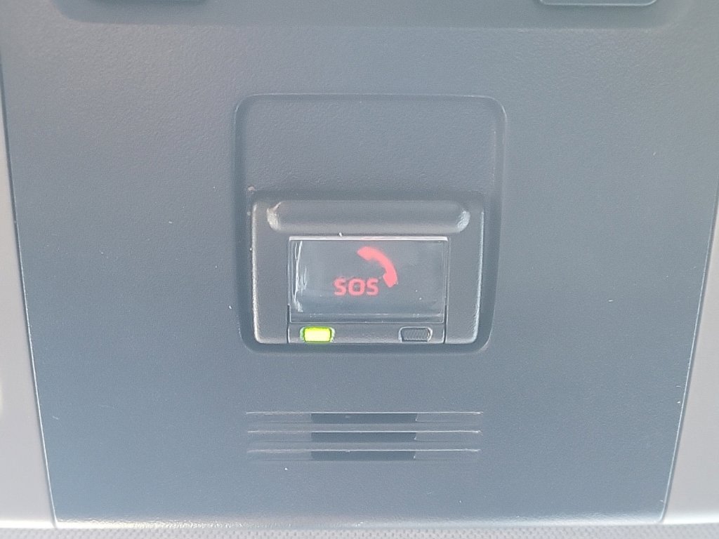 Thumbnail: 2020 Toyota Camry - 30