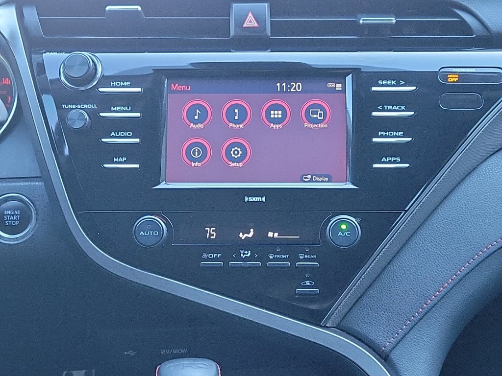 Thumbnail: 2020 Toyota Camry - 14