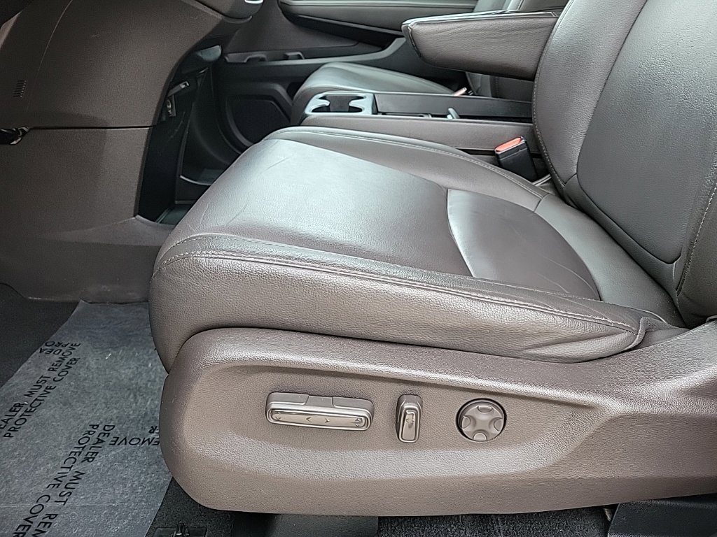 Thumbnail: 2019 Honda Odyssey - 19